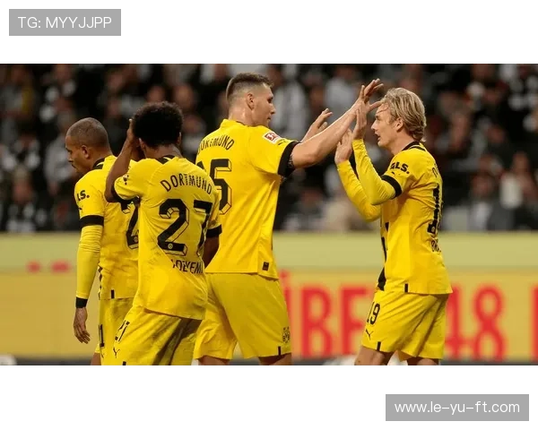 各国杯赛战况多场焦点对决掀激情对攻热潮 各国杯赛战况多场焦点对决掀激情对攻热潮