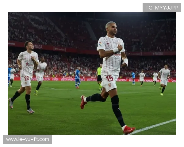 塞维利亚中路渗透战术实战解析，西甲生存之道全知道